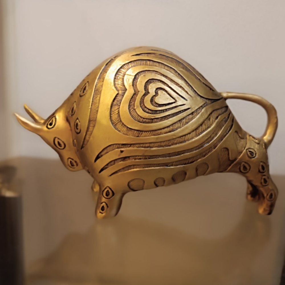 مجسمه بوفالوی دفرمه